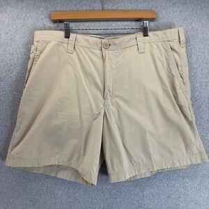 Columbia Sportswear Beige Casual‎ Outdoor Hiking Shorts Khaki Mens Size 40 x 8